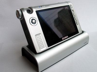 2005年全能數碼產品代表作 功能超強MP4朝華MV500
